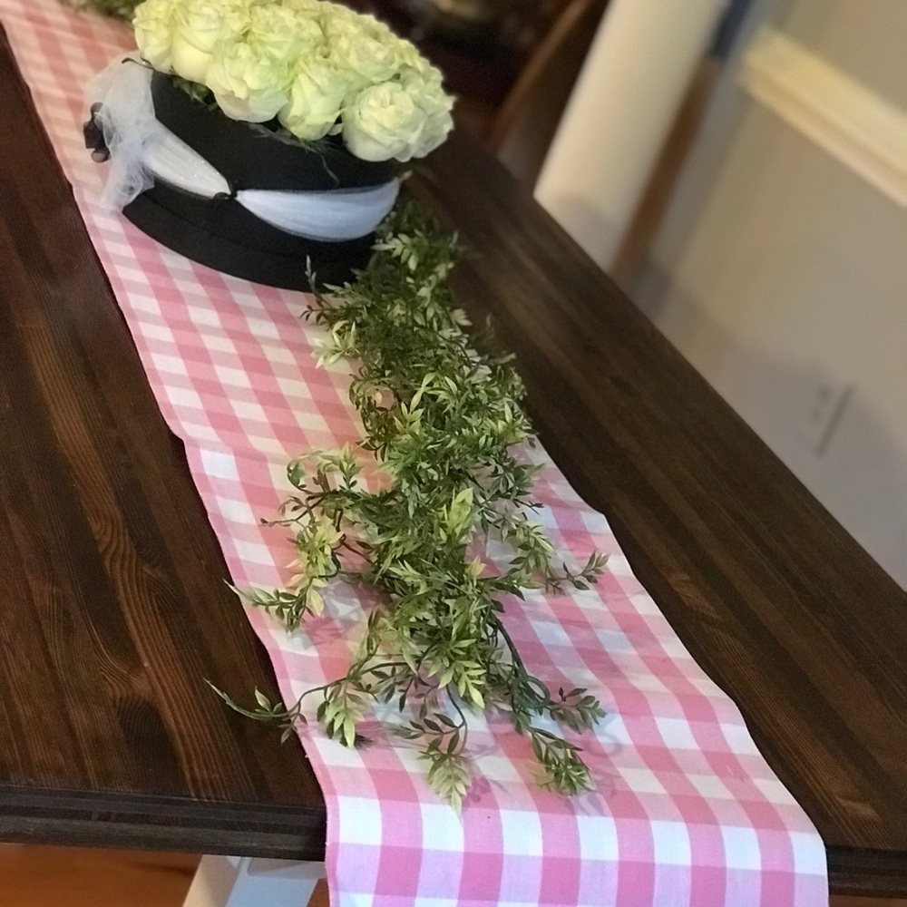 Reversible table runner 13in x 72in - Picture 3 of 8